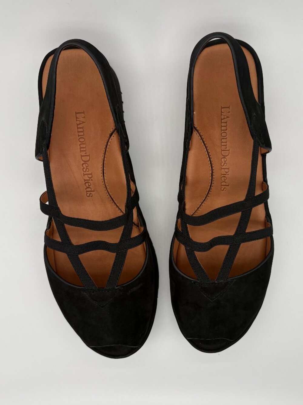 L'Amour Des Pieds Adelais Black Suede Peep Toe Platform Sandals 8.5 M Comfort
